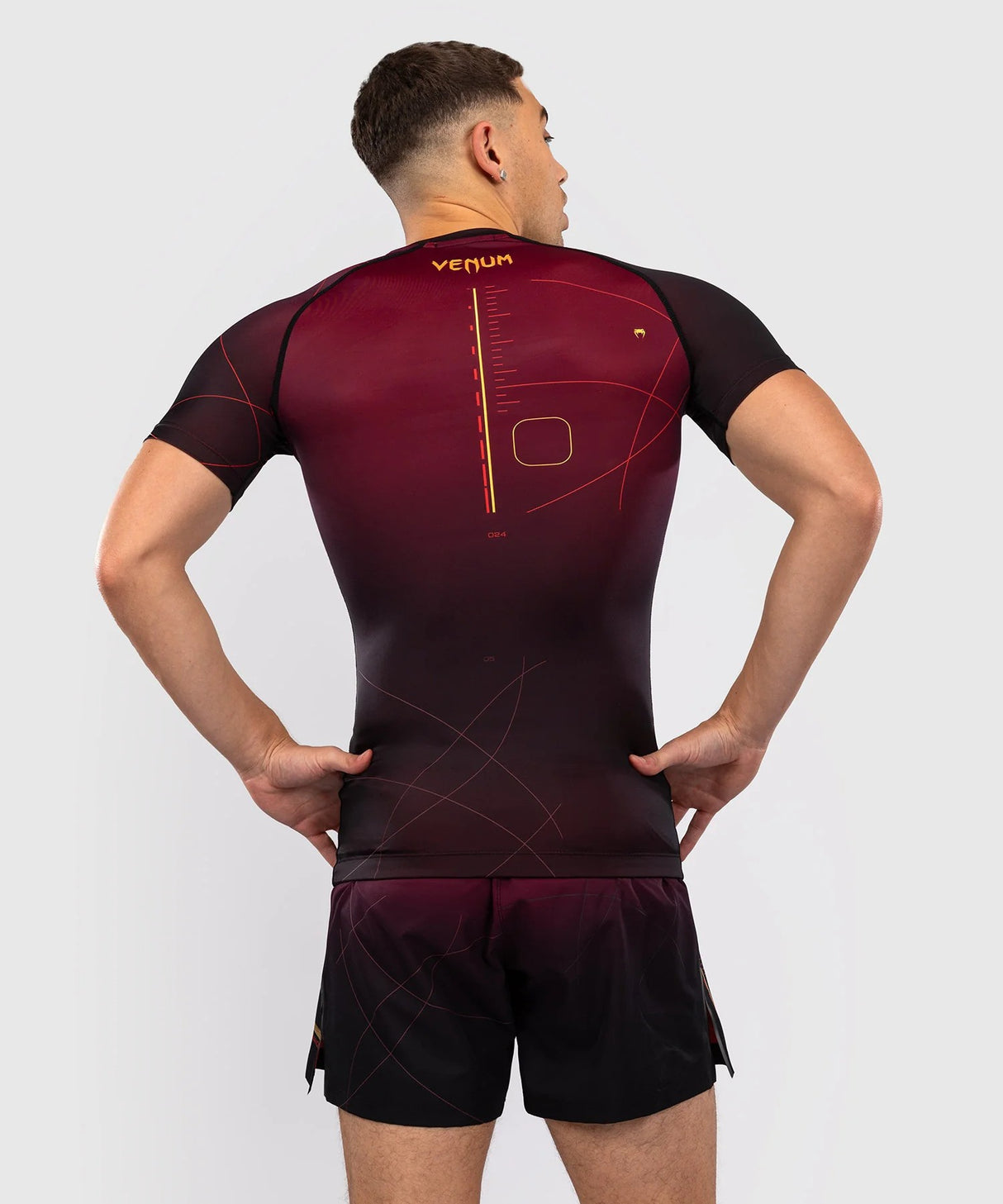 Venum rashguard Tactical XT s krátkým rukávem – černá/bordó/zlatá, VENUM-05523-139