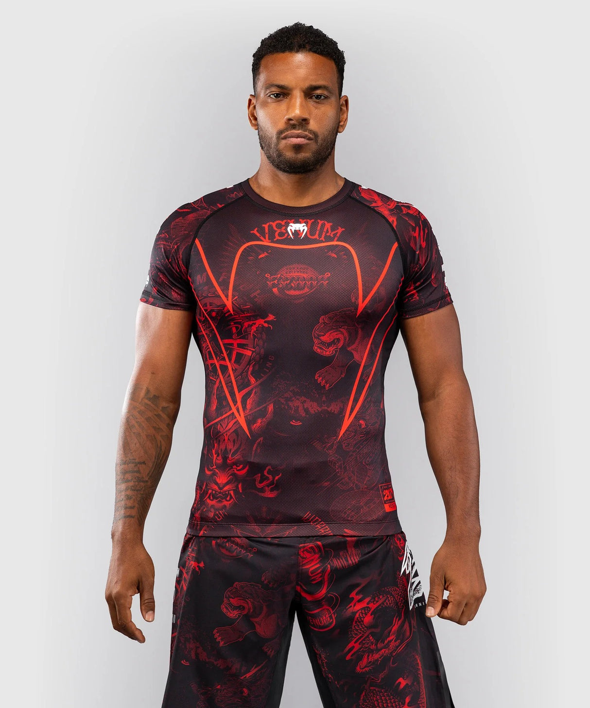 Rashguard Venum 20th Anniversary s krátkým rukávem - černá/červená, VENUM-06100-100