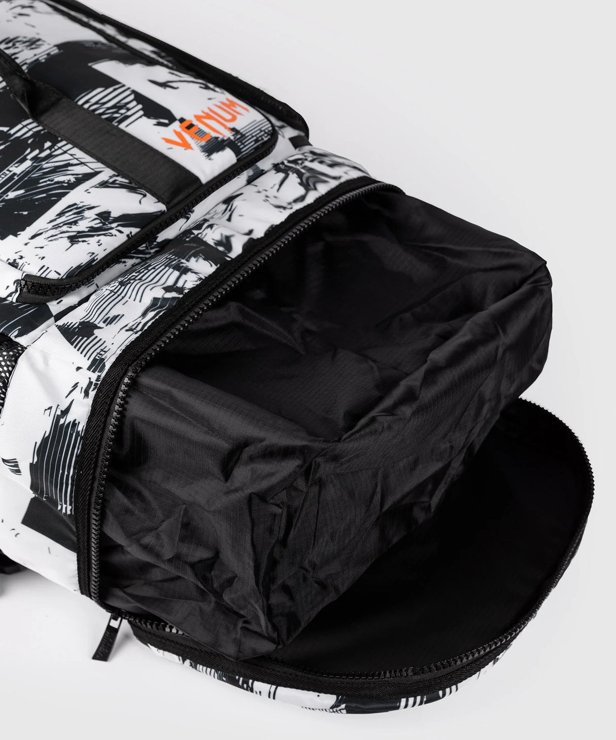 UFC Zenith Venum – batoh/sportovní taška, VNMUFC-00455-108