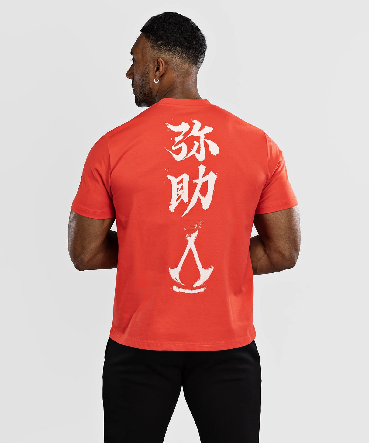 Triko Venum x Assassin's Creed: Shadows - červená, VENUM-05686-003