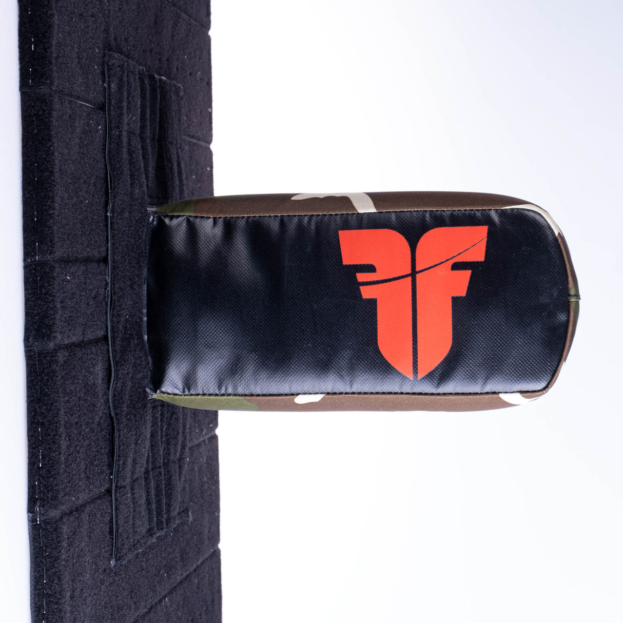 Tréninková stěna Power wall Fighter - Arm Target M - černá/camo, FPWS-08-CAB