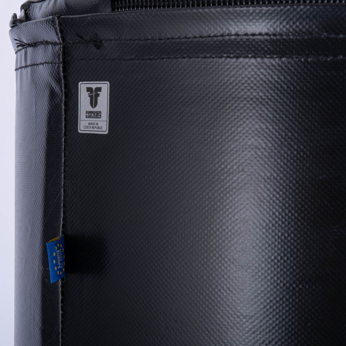 Volně stojící pytel Fighter Classic - černá/červená