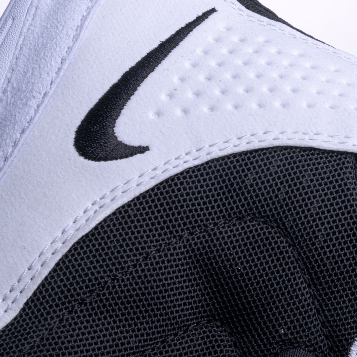 Boty Nike Inflict 4 Wrestling - černá, HM9674001