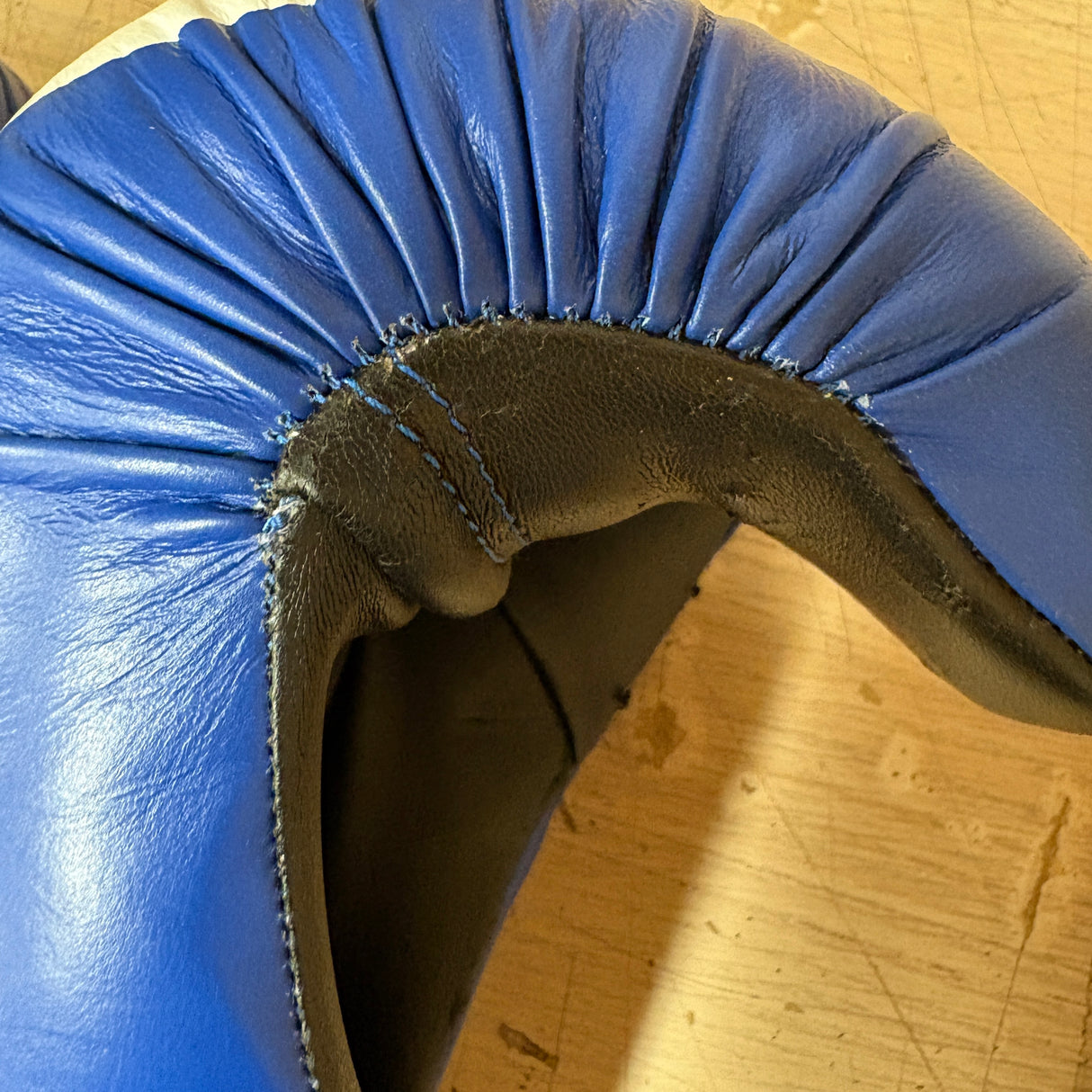 POŠKOZENÉ : Otevřené rukavice TOP TEN ITF Superfight 3000 - modrá, 2053-6