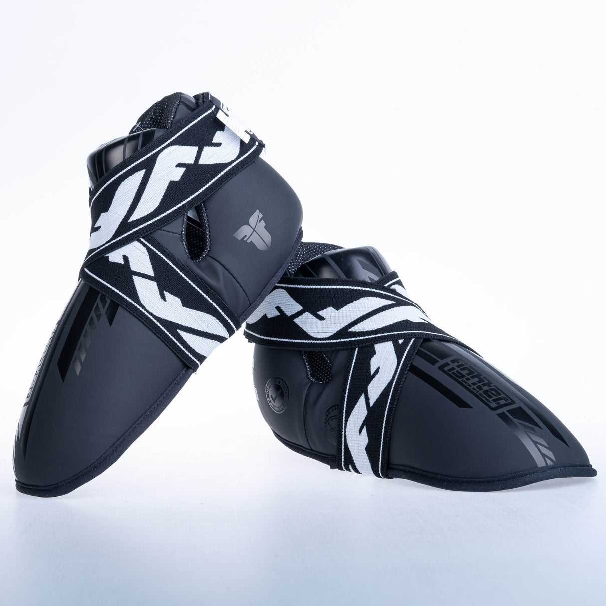 Chrániče nohou Fighter Quick - SGP Edice - černá