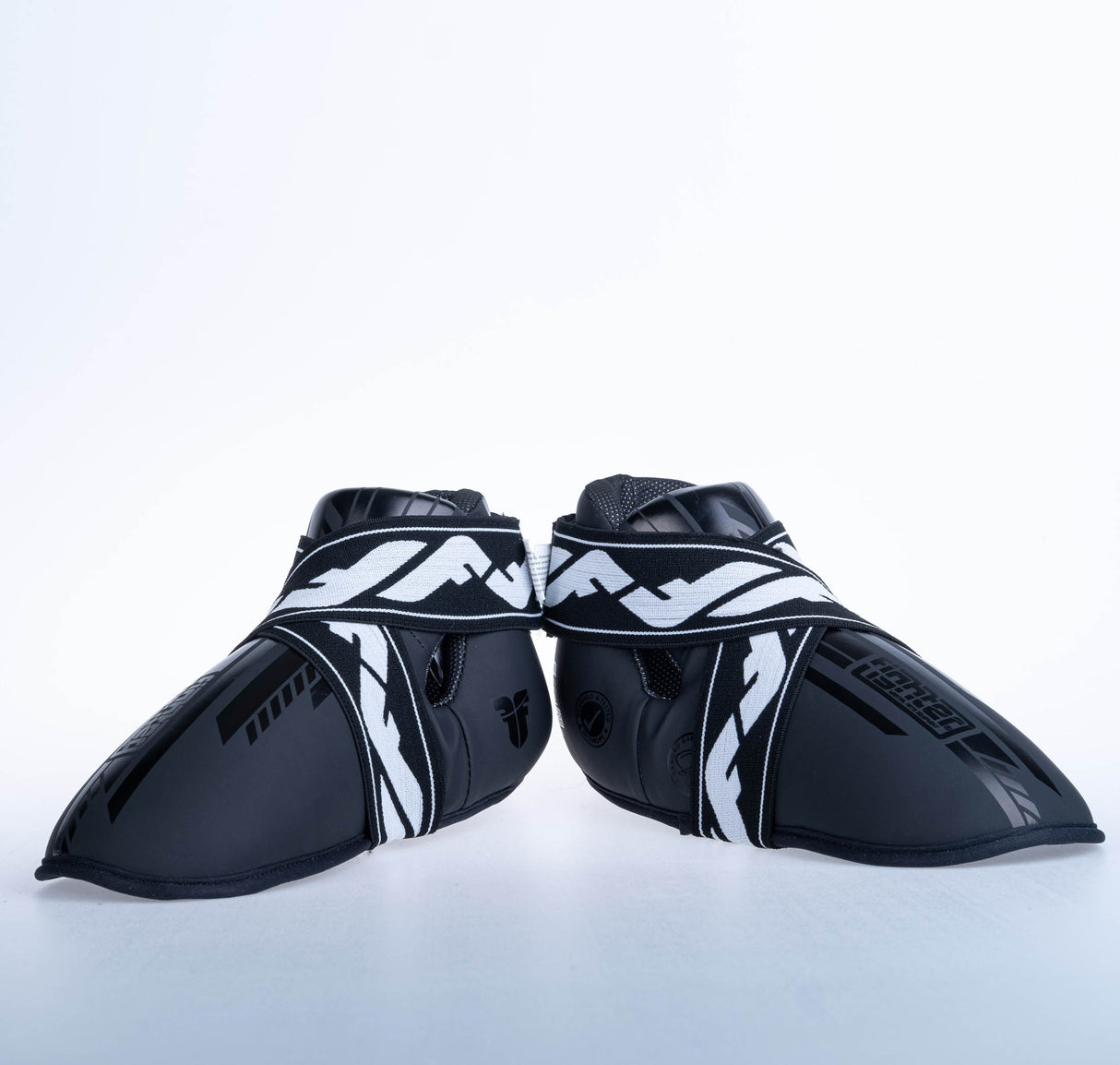 Chrániče nohou Fighter Quick - SGP Edice - černá