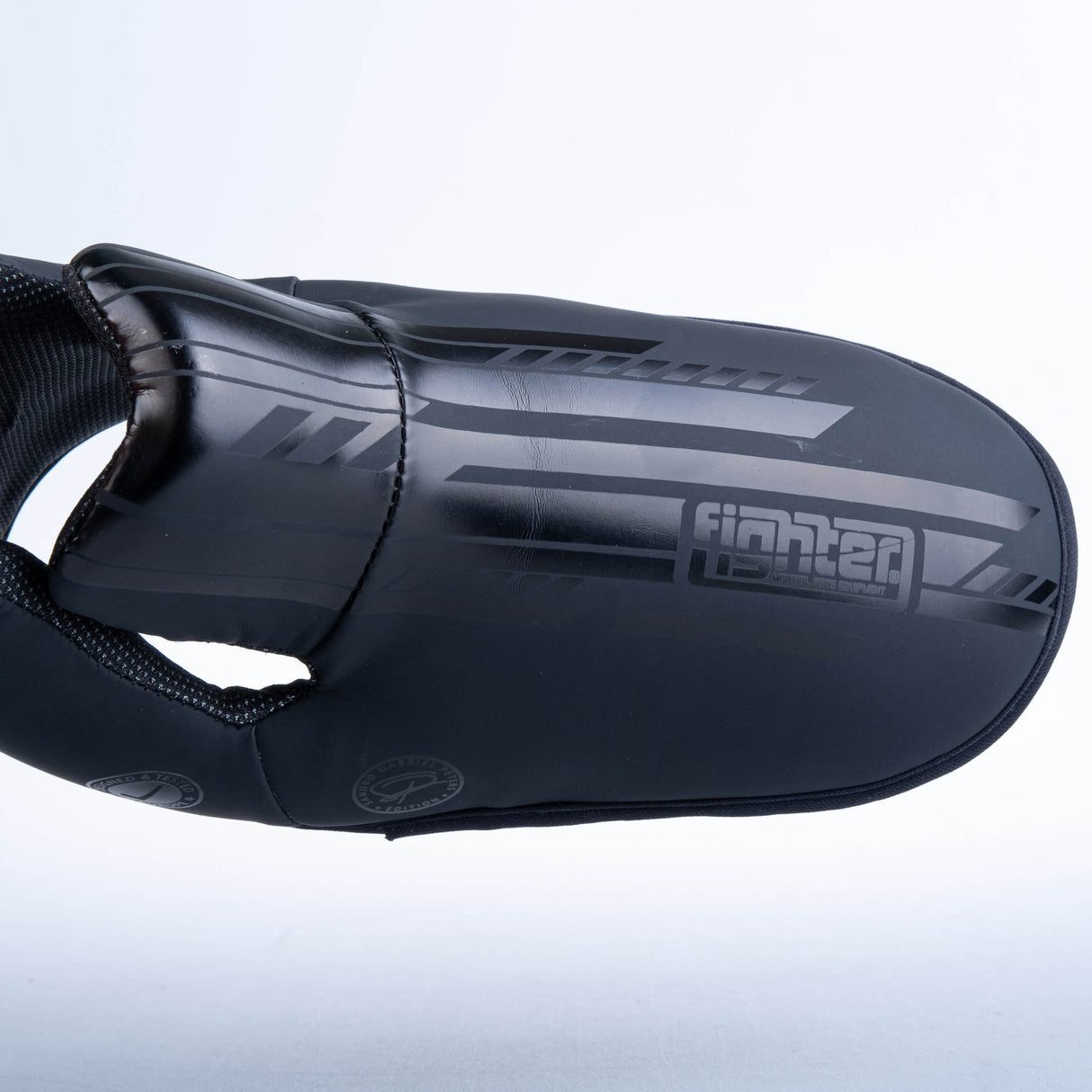 Chrániče nohou Fighter Quick - SGP Edice - černá