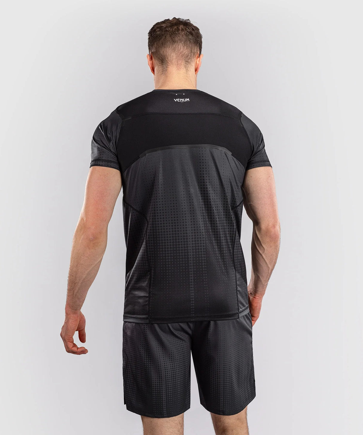 Venum Dry Tech Stealth tričko - černá/bílá, VENUM-06274-108