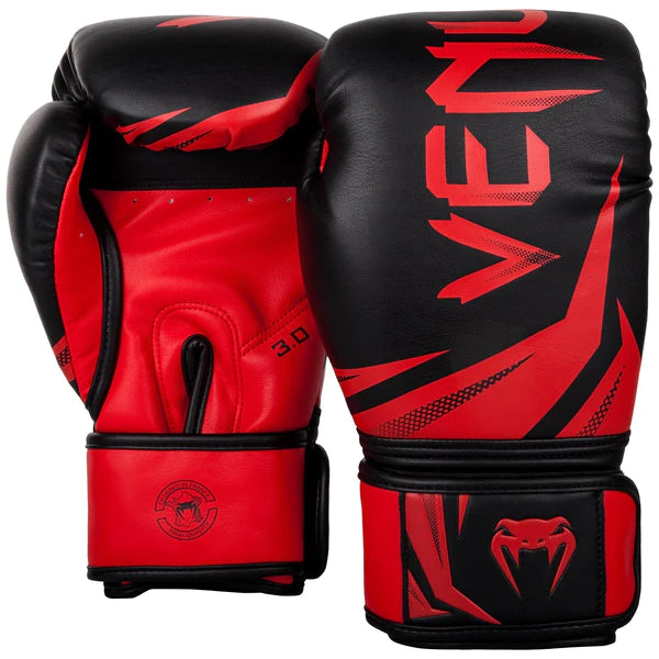 Venum boxerské rukavice Challenger 3.0 - černá/červená, VENUM-03525-100