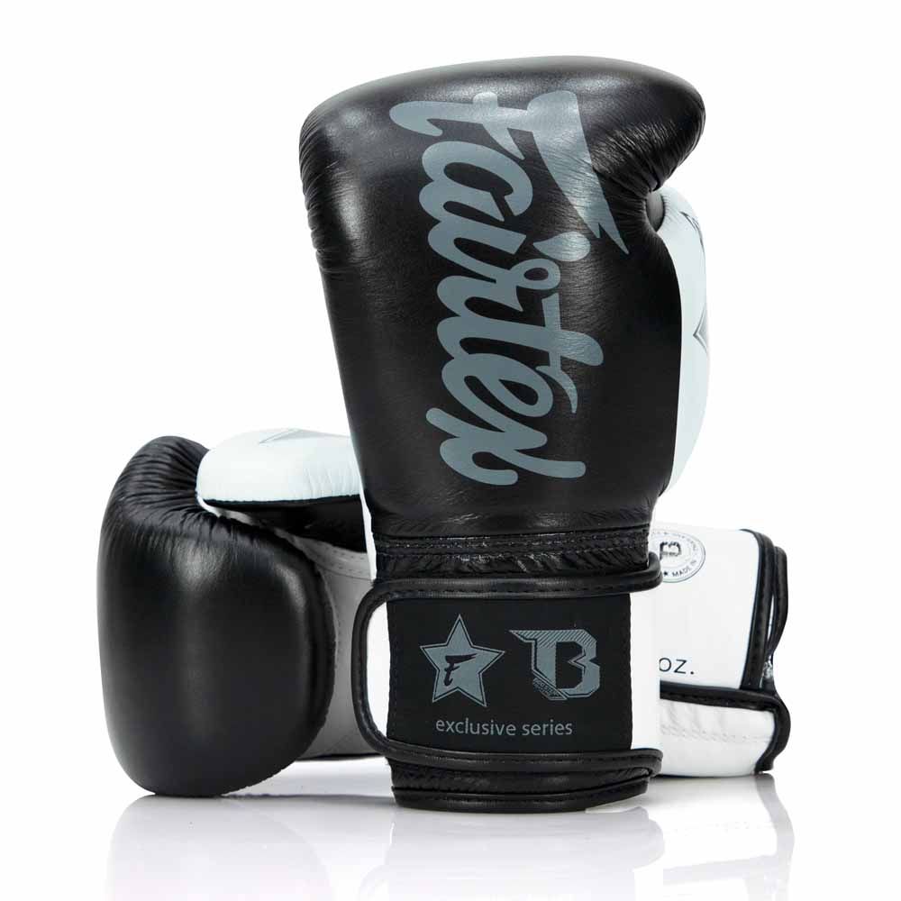 Booster x Fairtex boxerské rukavice FXB V2 - černá/bílá, FXB-BG-V2-BK/WH