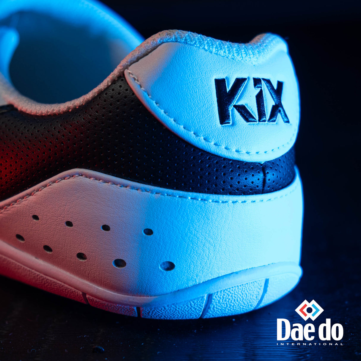 Budo Boty Daedo KIX - bílá/černá, ZA 2024