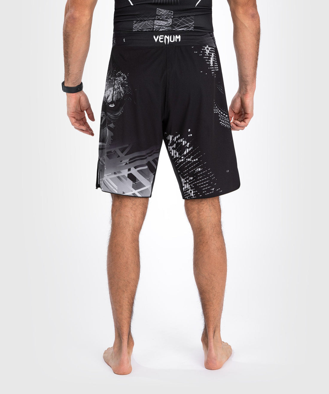Venum MMA šortky Gorilla - černá/bílá, VENUM-05080-108