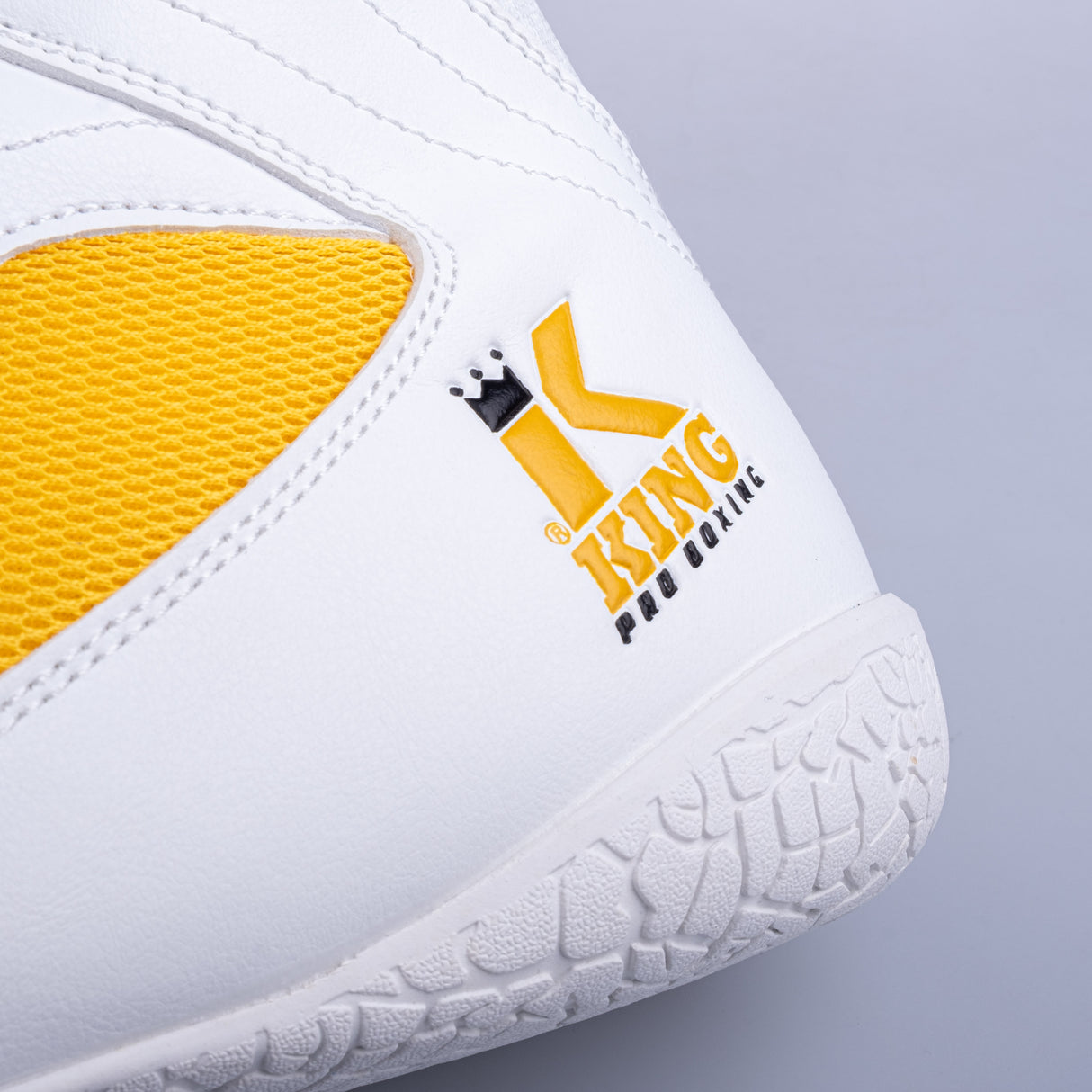 KING boxerská obuv Apex Pro 2 - bílá/zlatá