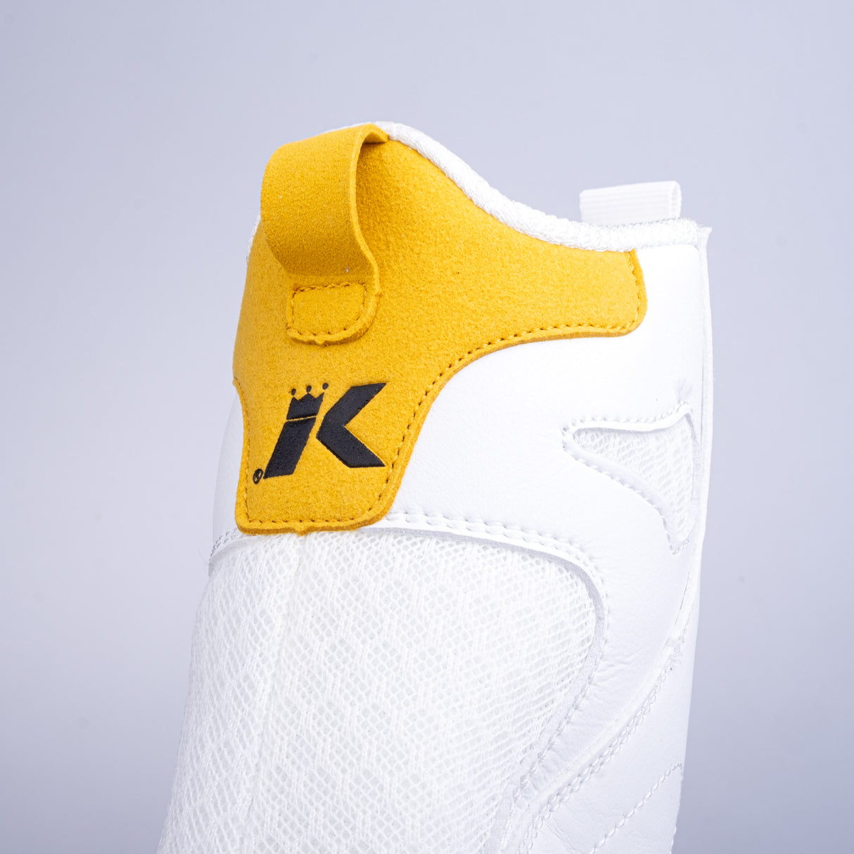 KING boxerská obuv Apex Pro 2 - bílá/zlatá