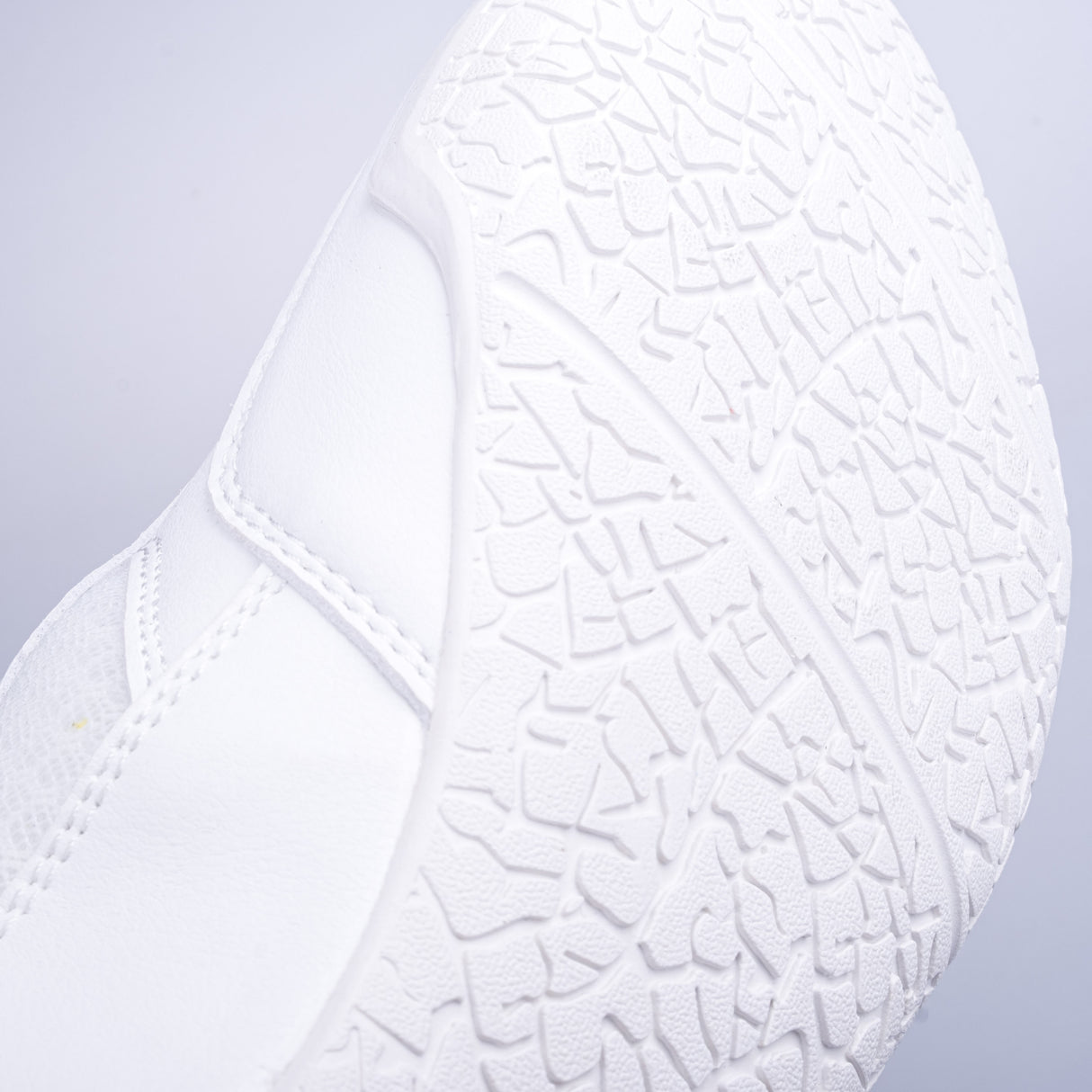 KING boxerská obuv Apex Pro 2 - bílá/zlatá