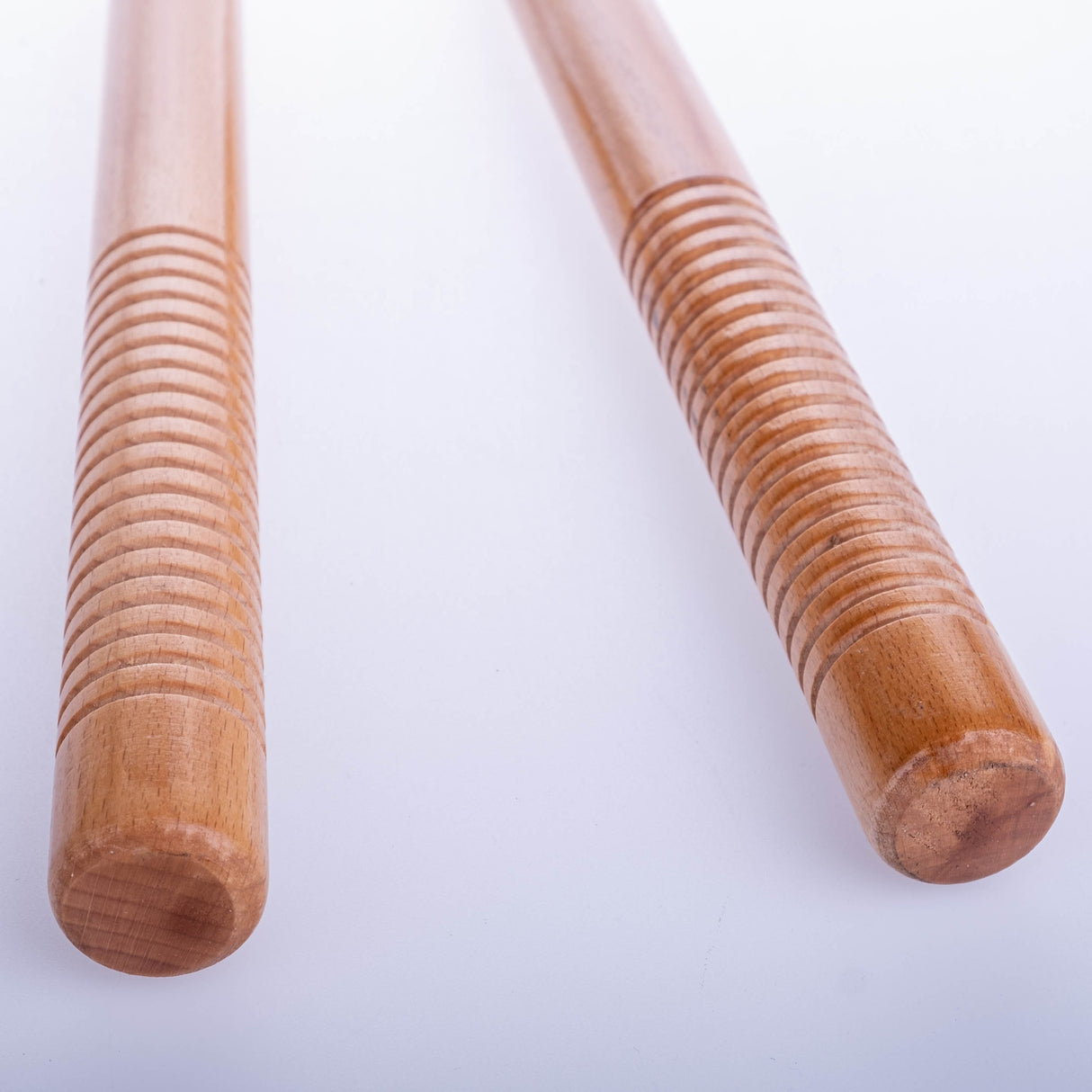 Nunchaku Overall vyřezávané - hnědá