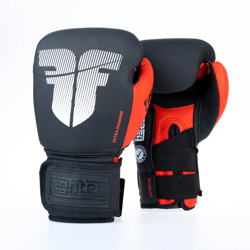 Boxerské rukavice Fighter Secure Fit - černá/červená