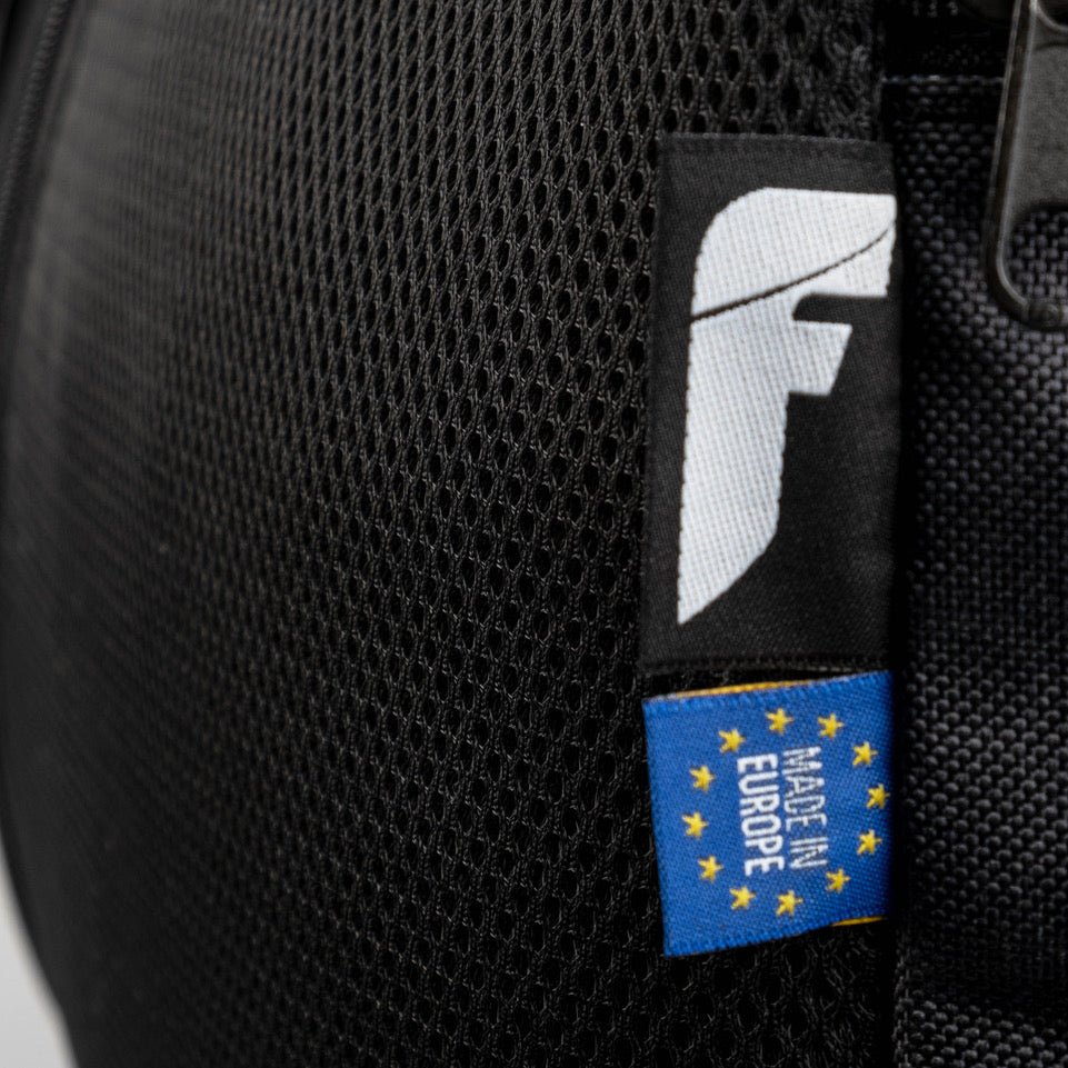 Sportovní taška Fighter L - Grey camo