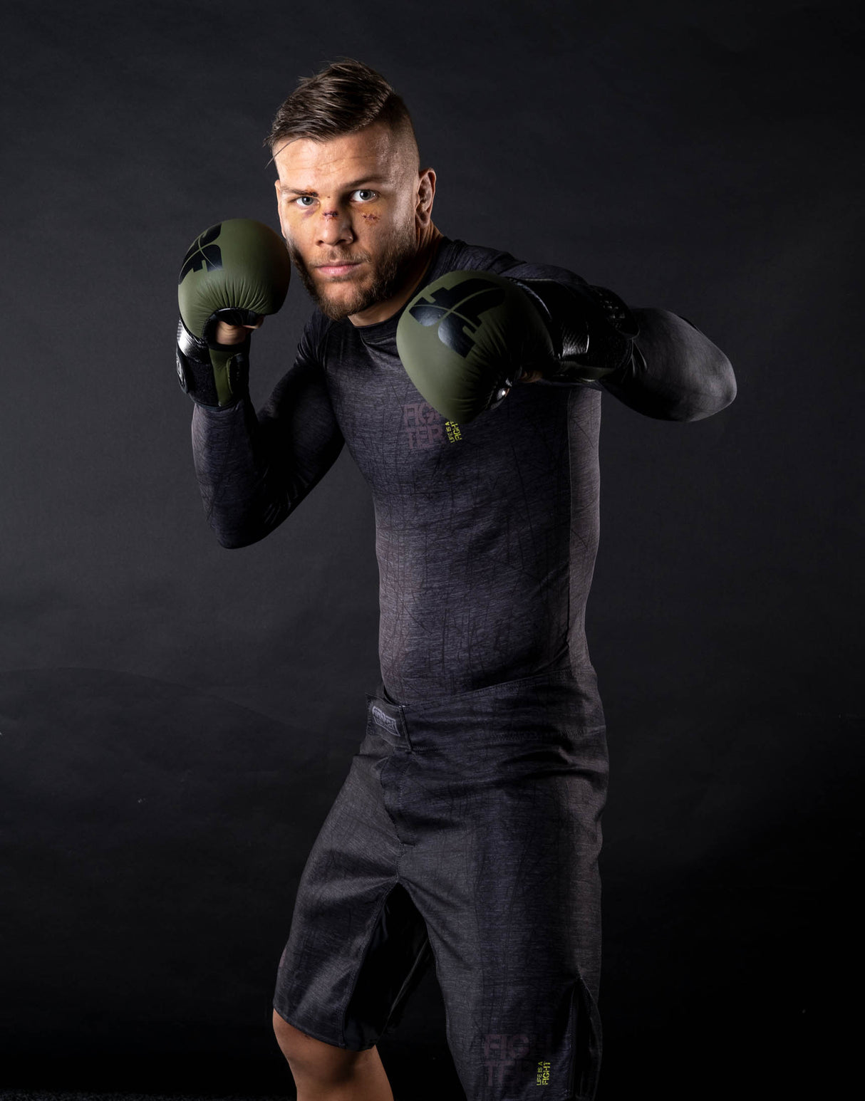 MMA Trenky Fighter - Life is a Fight - šedá, FSHM-12