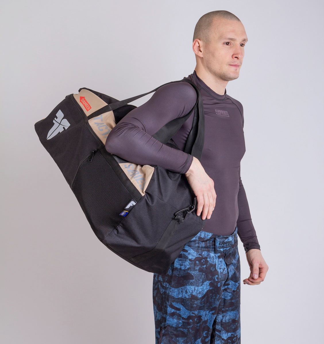 Sportovní taška FIGHTER LINE XL TACTICAL SERIES - Desert, FTBP-07