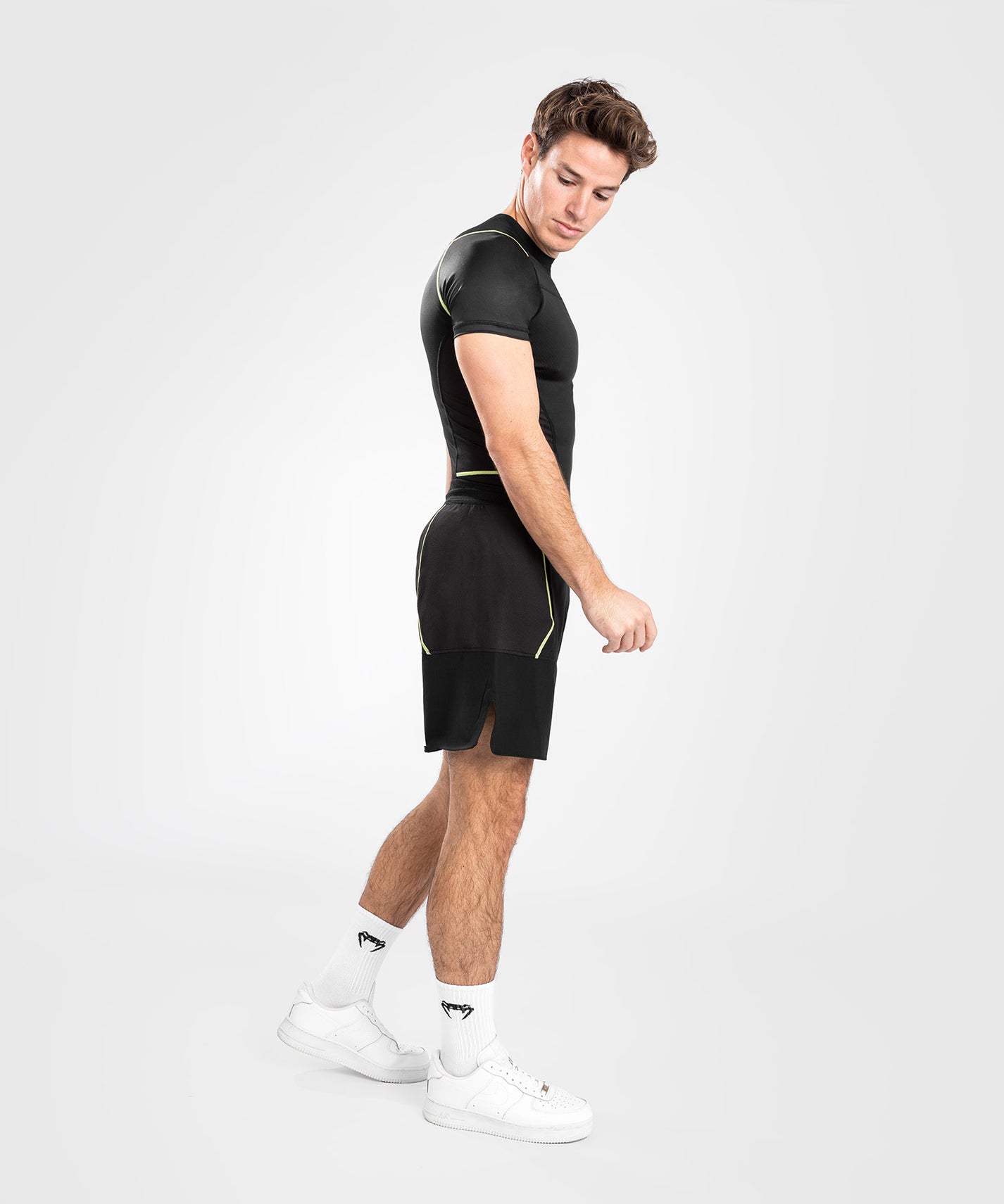 Venum Fusion 2.0 MMA šortky - černá/žlutá, VENUM-05142-111