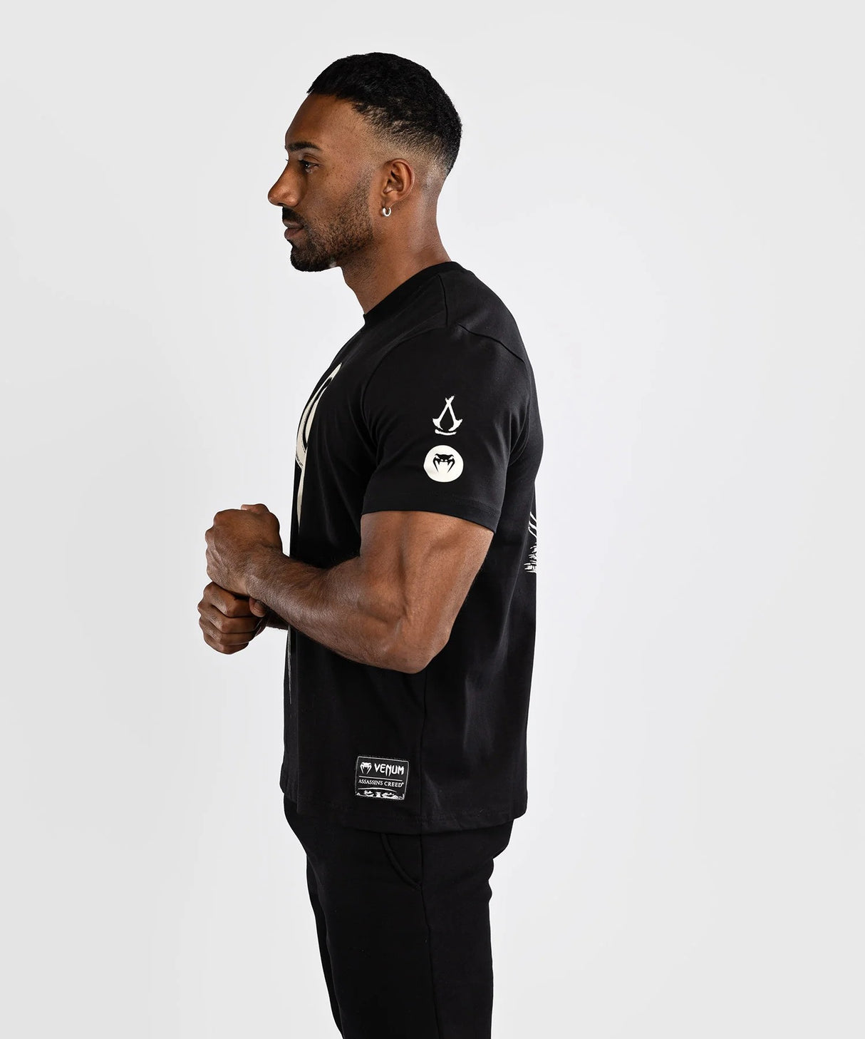 Černé tričko Venum x Assassin's Creed: Shadows - černá, VENUM-05685-001