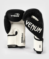 Boxerské rukavice Venum Mike Tyson Replica - černá/bílá, VENUM-05985-108