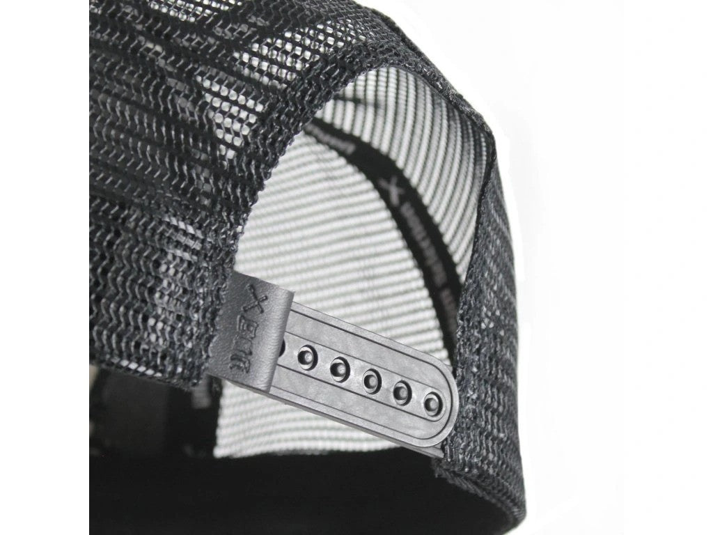 Kšiltovka Yakuza Premium - maskáč, 4071