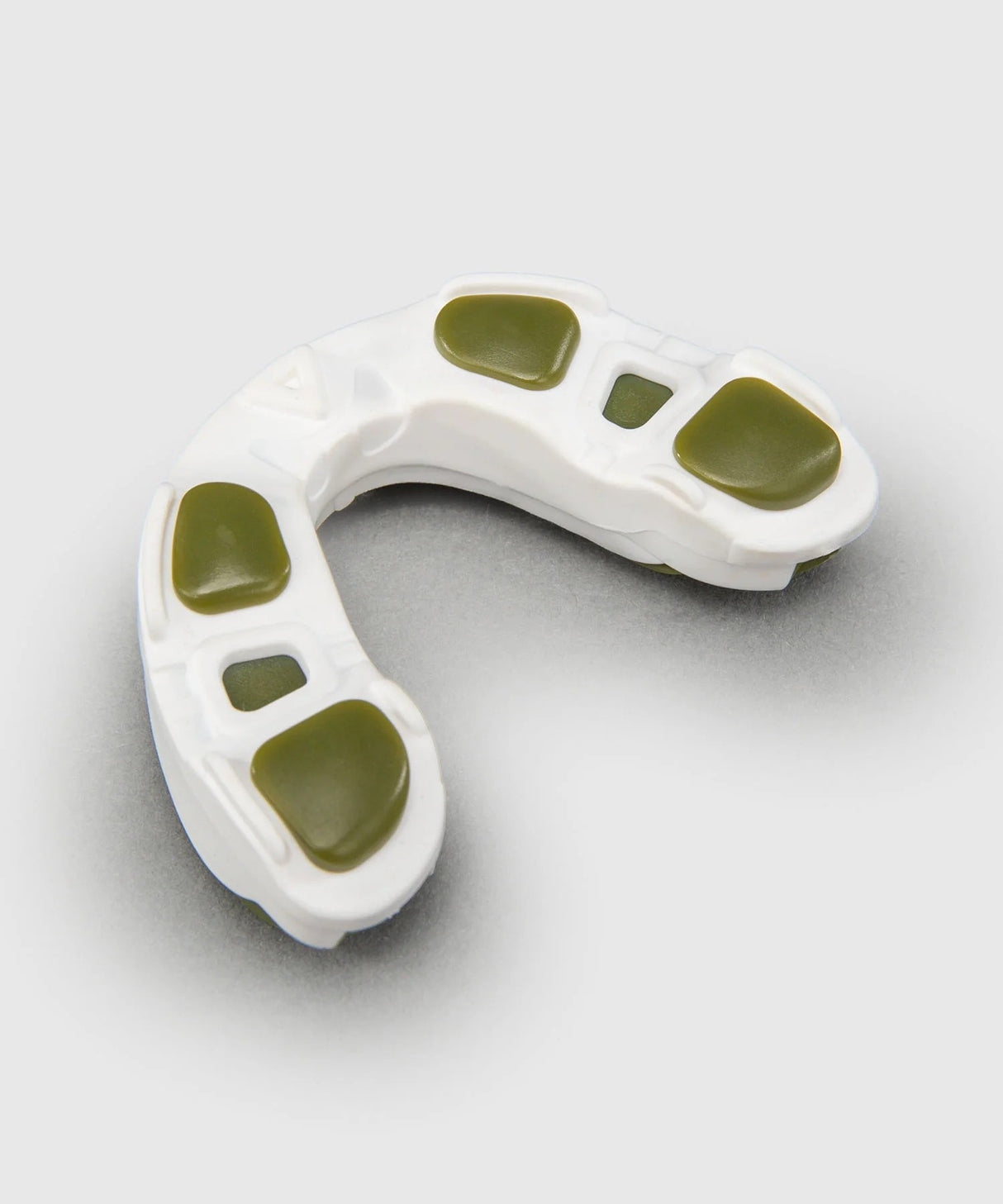 Venum chrániče zubů Predator, bílá/khaki, VENUM-0621-672