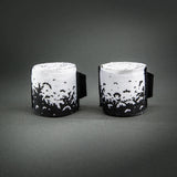 Venum Bats Night bandáže - bílá/černá, VENUM-05956-108