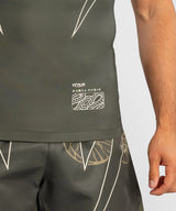 Venum rashguard Serpenti s krátkým rukávem, khaki, VENUM-05749-590