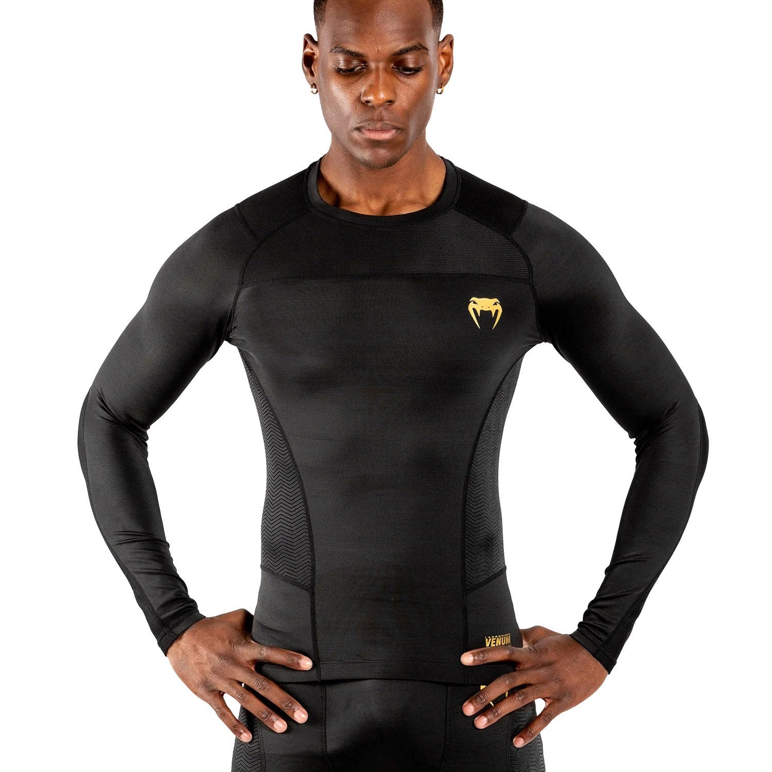 Venum G-Fit rashguard - černá/zlatá