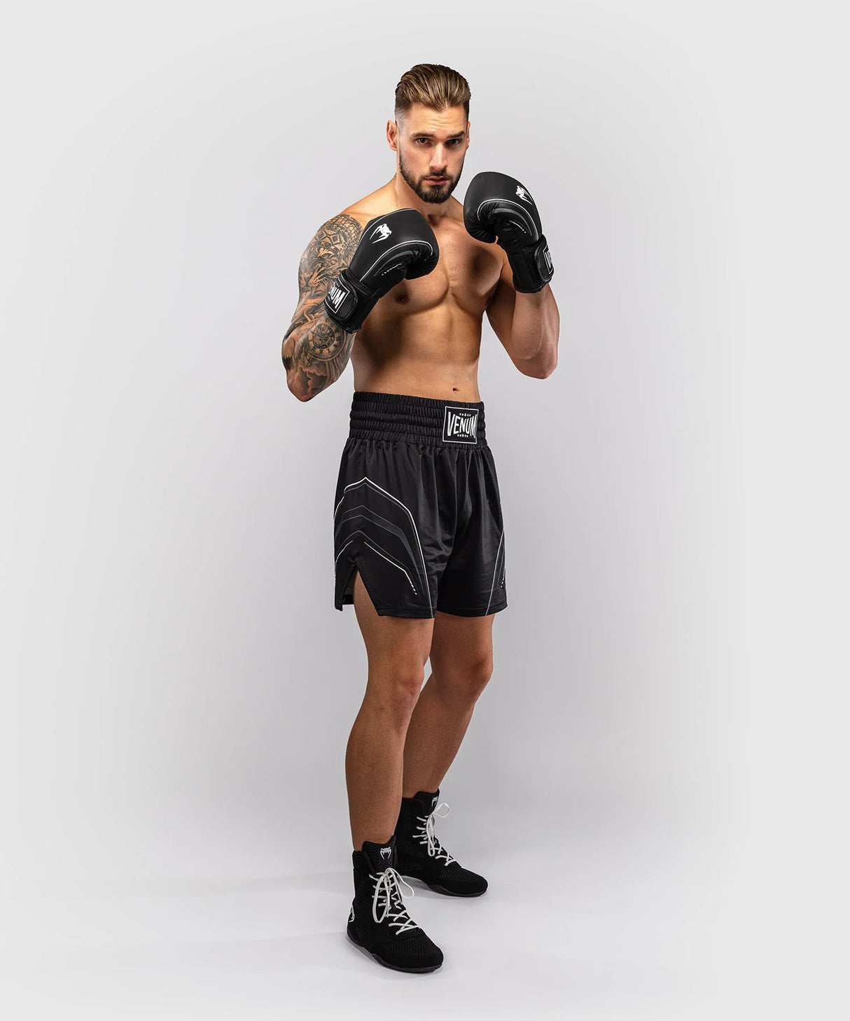 Boxerské trenky Venum Streamline – černá/bílá, VENUM-06301-108