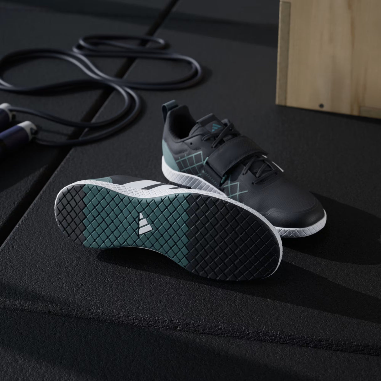 Adidas The Total – vzpěračské boty, JP9870