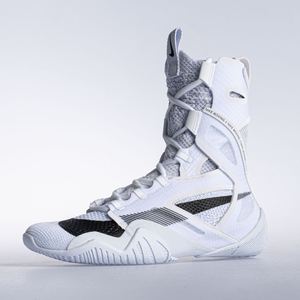Box Boty Box boty Nike HyperKO 2.0 - bílá/černá/šedá, CI2953100 – Hayashi.cz