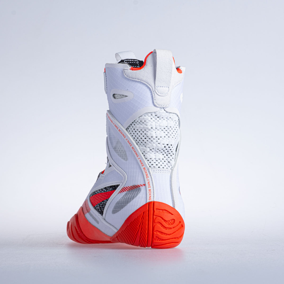 Box Boty Box boty Nike HyperKO 2.0 - bílá/červená/černá, CI2953101 – Hayashi.cz