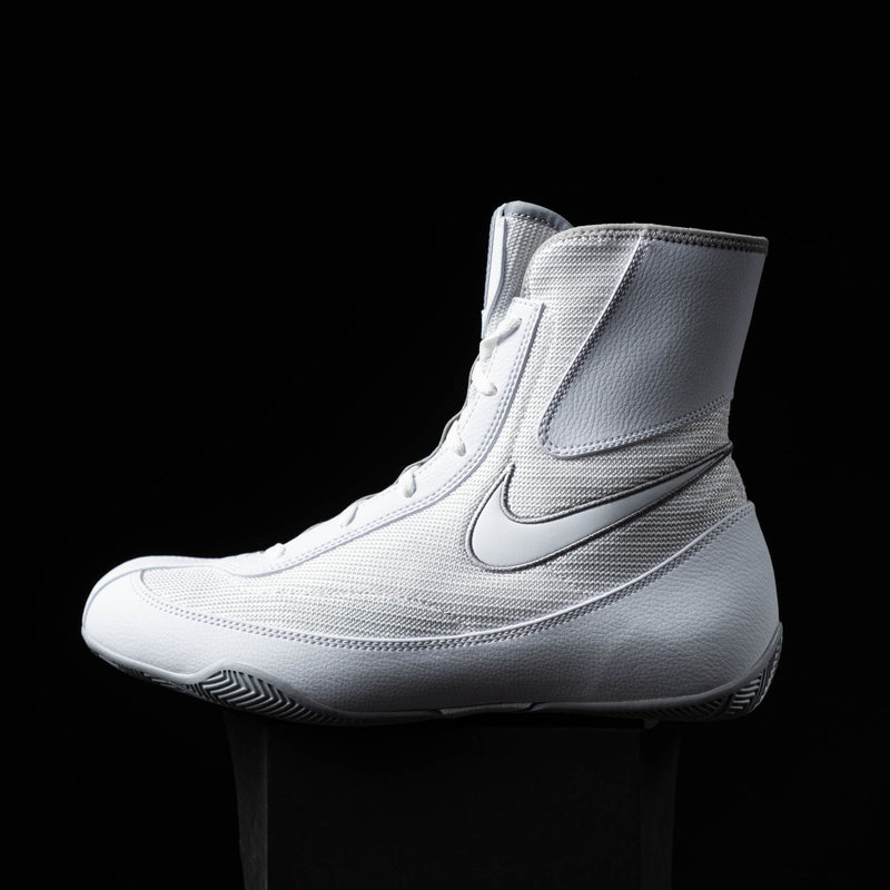 Boxerská obuv Nike Machomai - bílá