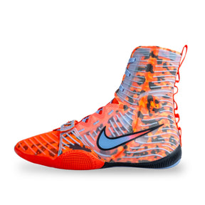 Boxerské boty Nike HyperKO 3 SE oranžová – boční profil s maskáčovým vzorem a logem Nike