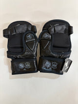 POŠKOZENÉ : Fighter MMA rukavice Pro - černá/šedá, FMGL-PRO-00