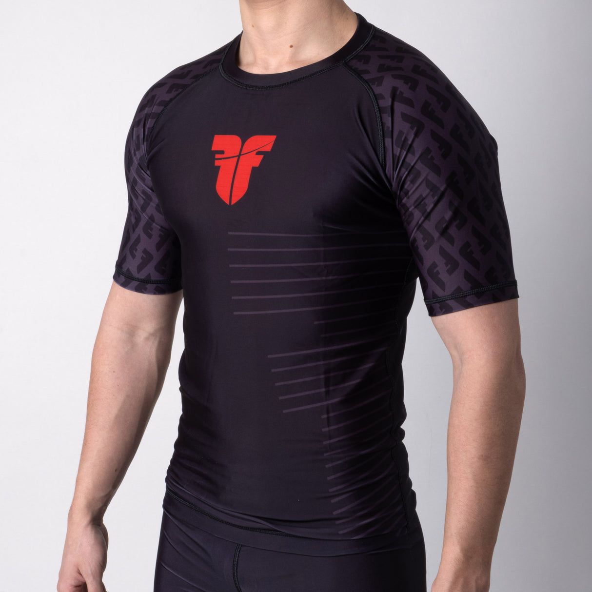 Fighter Rashguard s krátkým rukávem - černá/červená, RSG-PRO-SS-01