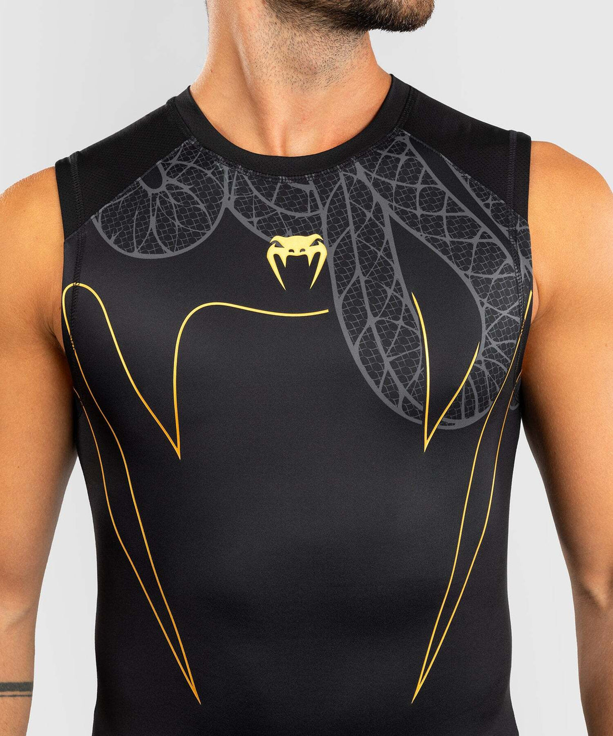 Venum Serpenti Pánský rashguard bez rukávů - tílko, černá/zlatá, VENUM-05748-109