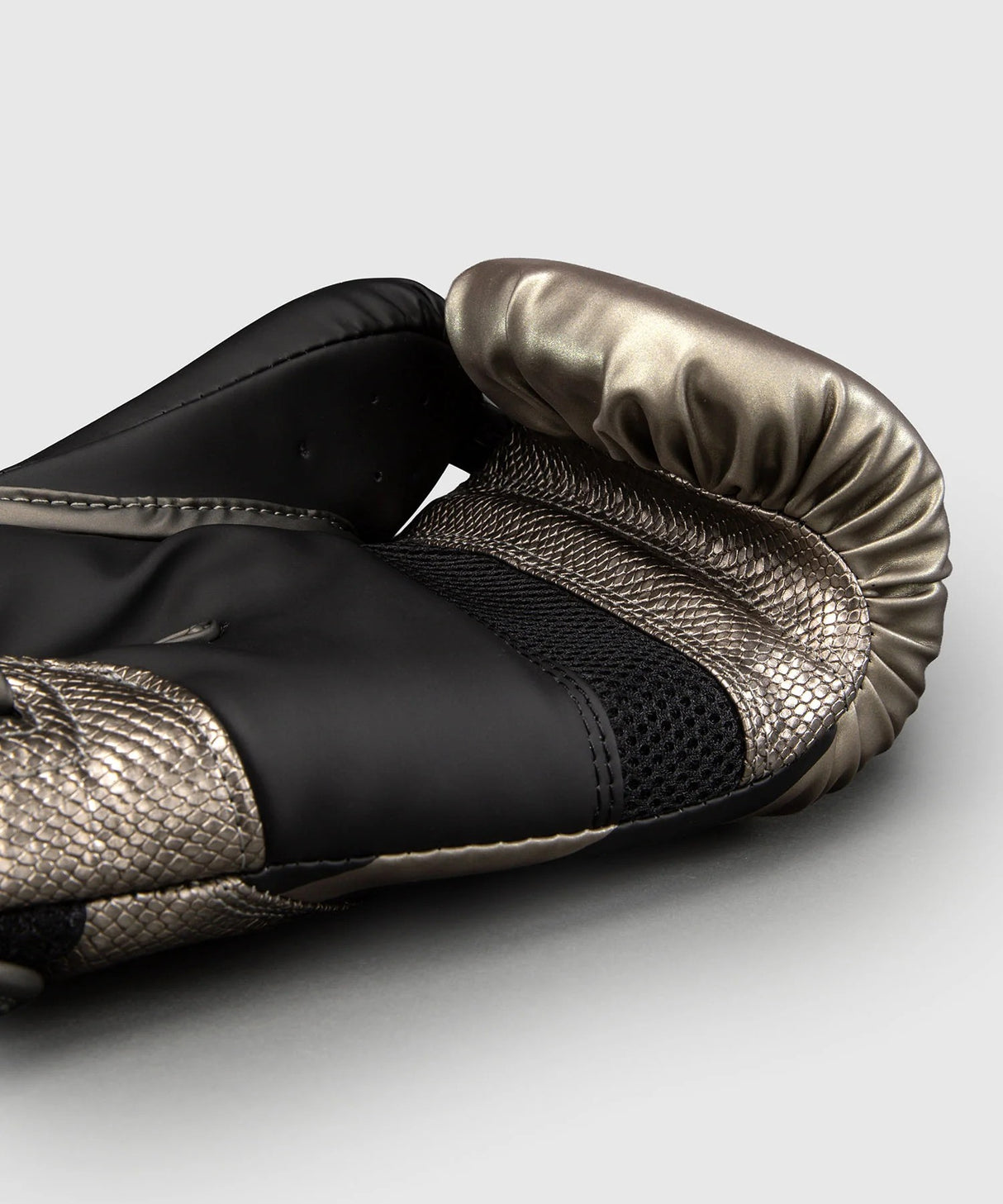 Venum boxerské rukavice Challenger 4.0 - stříbrná/černá, VENUM-05893-451
