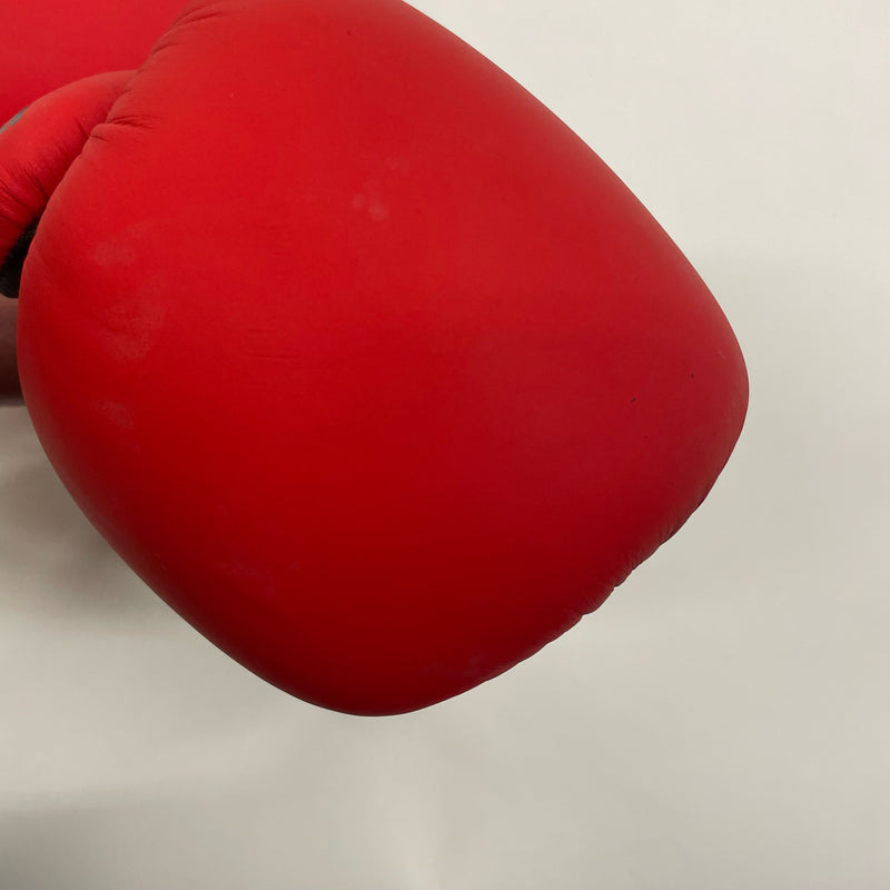 POŠKOZENÉ:  Boxerské rukavice Fighter SIAM - červená, FBG-003R