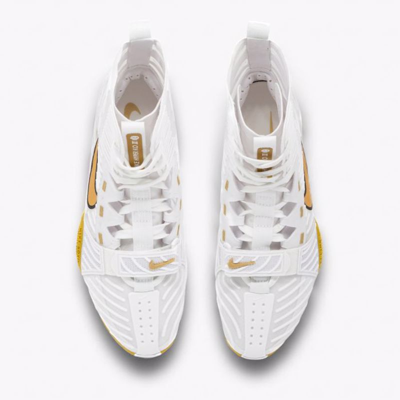 Box boty Nike HyperKO 3 - bílá/zlatá, HV6696100