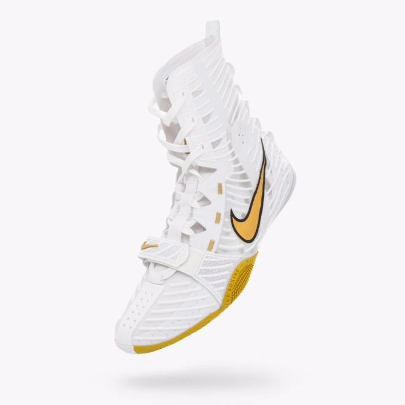 Box boty Nike HyperKO 3 - bílá/zlatá, HV6696100